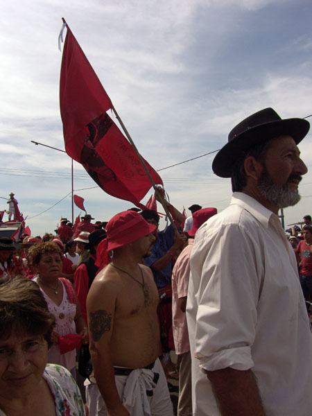 Obra del artista argentino Guillermo Jones - Fiesta al Gaucho Antonio Gil - fotografia Toma directa